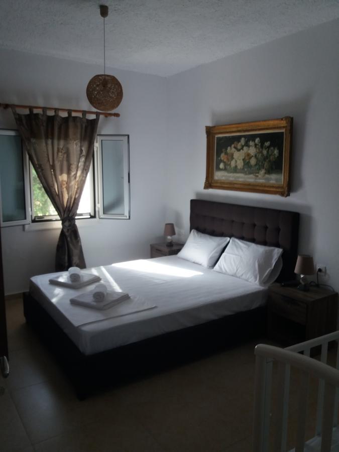 Maria Place Триопетра Екстериор снимка
