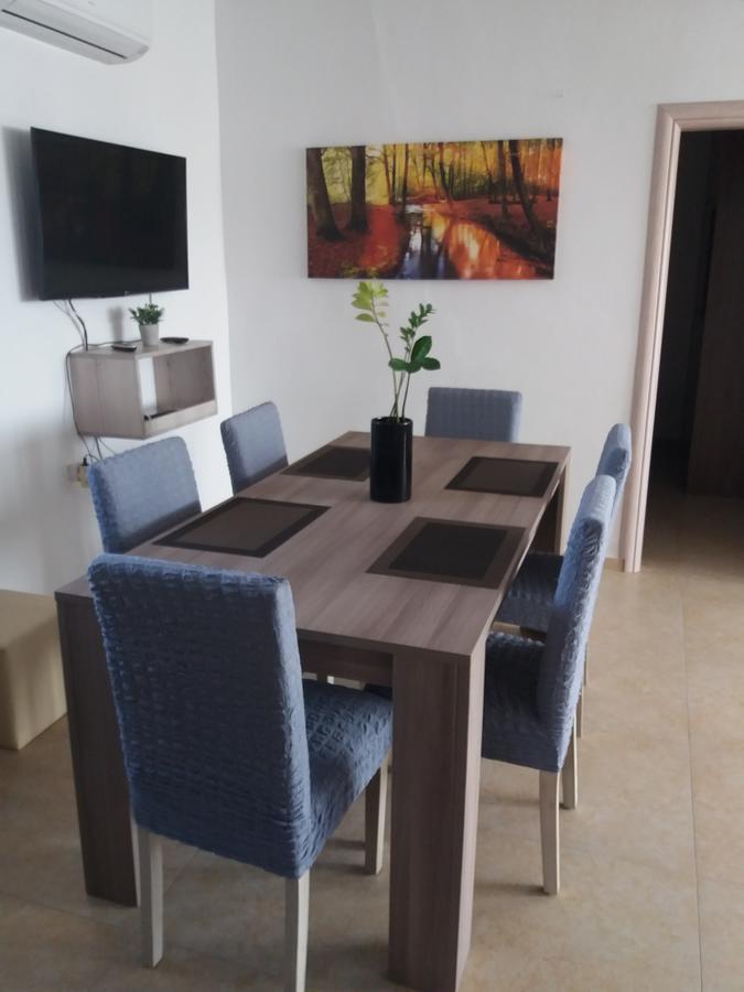 Maria Place Триопетра Екстериор снимка